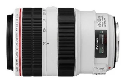 <b><big>CANON EF 70-300MM F/4-5.6L IS USM</big></b>
							<p style='text-align:justify'>
								De Canon EF 70-300mm f/4-5.6L IS USM is een objectief in de L-serie van Canon's professionele objectieven.
								Het telezoom objectief is een compact en veelzijdig objectief, met onder meer een 4,3x telezoom bereik en een variabele lichtsterkte van f/4-5.6.
								Het objectief levert uitzonderlijke prestaties met een veelzijdig zoombereik en uitmuntende beeld kwaliteit; dit alles in een robuust en compact ontwerp.
								<br>Een 4-stops optische beeld stabilisator – speciaal ontworpen voor de specifieke brandpuntsafstand van het objectief – compenseert onscherpe foto's als gevolg van opnamen zonder statief of langere sluitertijden.
							</p>
							<!-- LINK TOEVOEGEN IN OMSCHRIJVING -->
							<small><i>
								meer informatie:
								<a href='https://www.canon.nl/lenses/ef-70-300mm-f-4-5-6l-is-usm-lens/' target='_blank' class='gear-link'>
									Canon Nederland&nbsp;
									<i style='margin-top:-4px;' class='fas fa-external-link-alt fa-fw'></i>
								</a>
							</i></small><br>