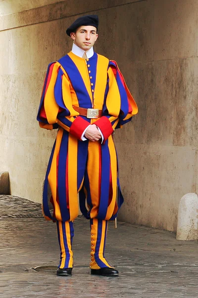 <big><b>ZWITSERSE GARDE</b></big><br>Vaticaanstad - Rome (I)<br><br><big>- 2016 -</big>